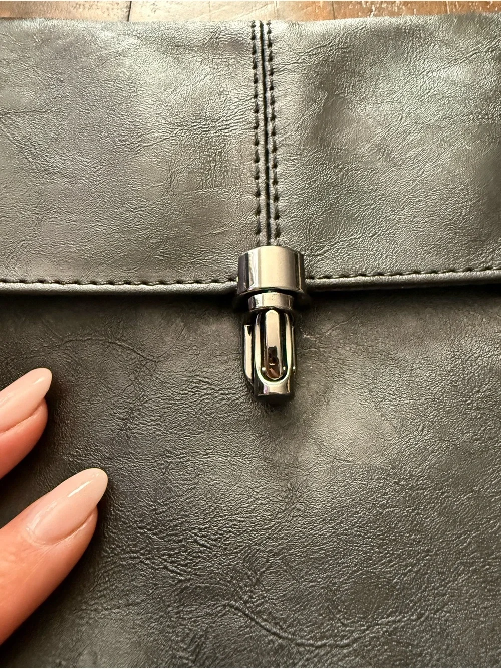 Men's Black Leather Wristlet Clutch Multipocket - Minimal Carry
